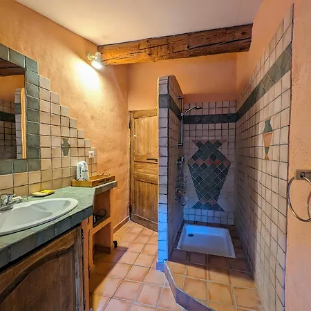 - 47 M2 - Pool, Terraces, View B&B 4*