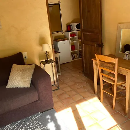 - 47 M2 - Pool, Terraces, View