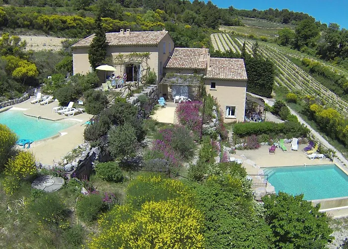 - 47 M2 - Pool, Terraces, View B&B